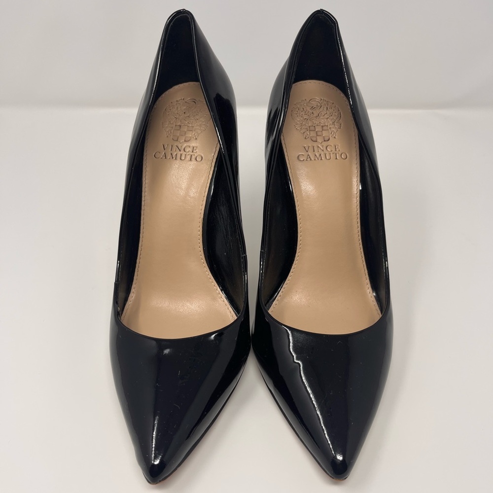 Black Vince Camuto Pointed Toe Heels, Women’s Size 8, Classy, Modern, Vintage